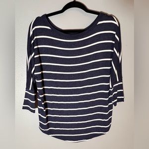 Market & Spruce Navy & White Striped 3/4 Sleeve Top Sz M